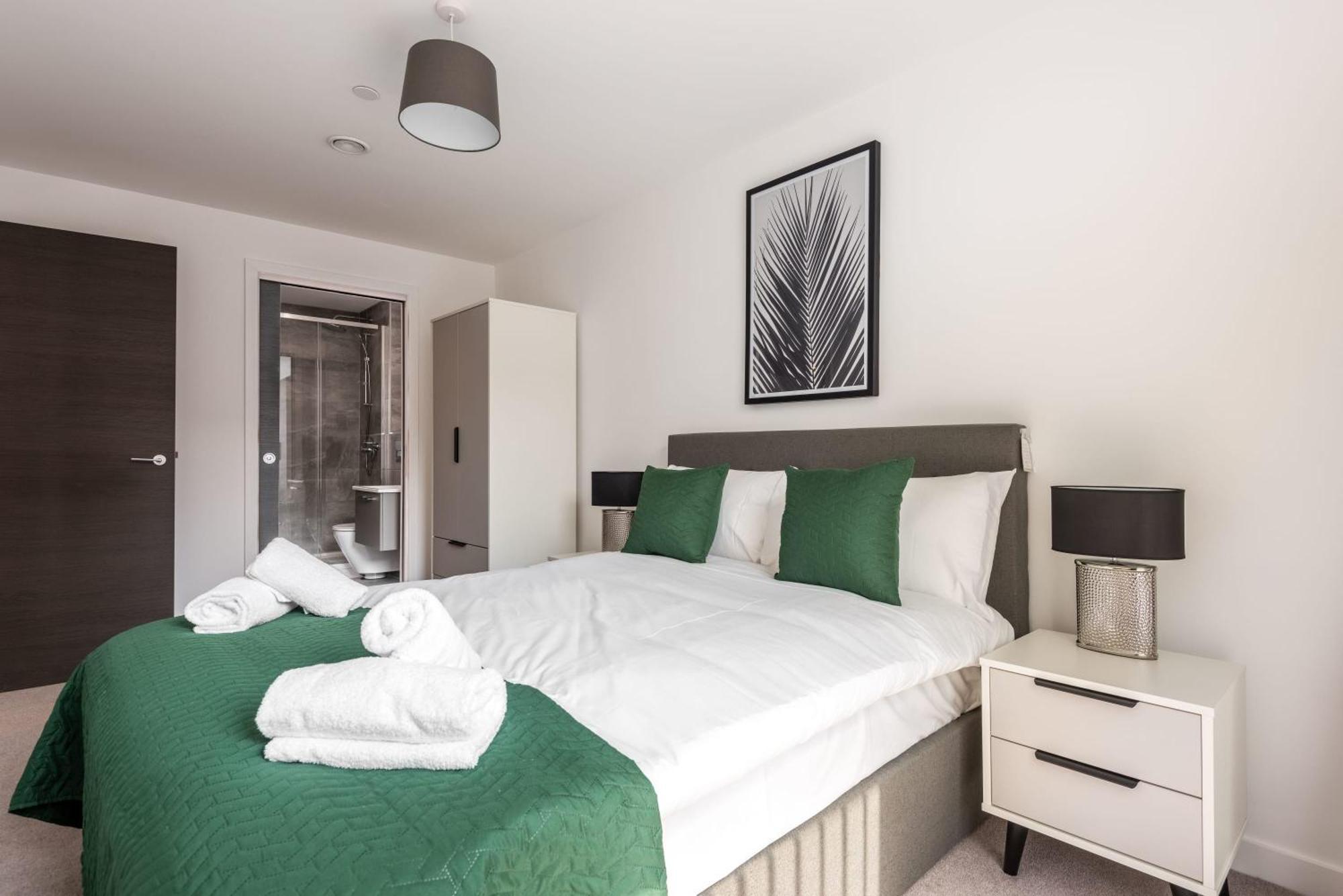 Stayzeni, Ouse Court Smart 2 Bed Flat * York